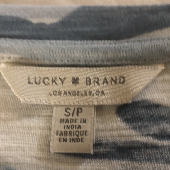 Lucky Brand blue and white camouflage long sleeve T-shirt size Small/Petite - Picture 3 of 4